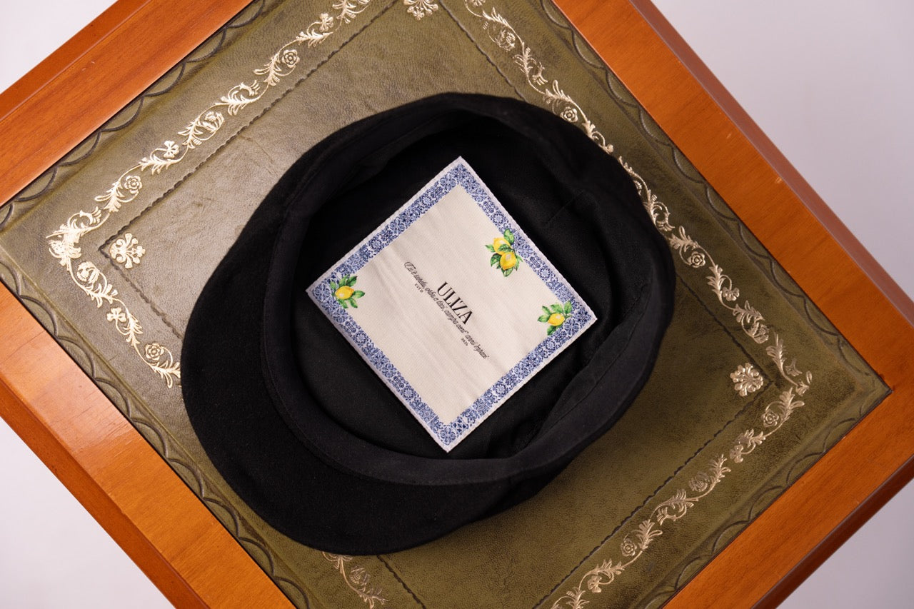 Innenfutter — Sicilian lemons on Maiolica